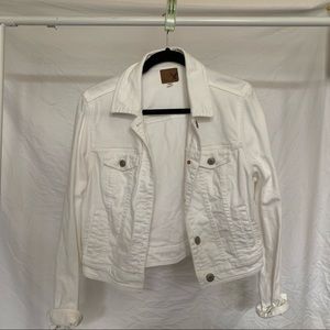 American Eagle white jean jacket